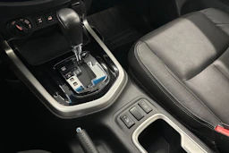 valkoinen Nissan Navara 2018 kuva 23.