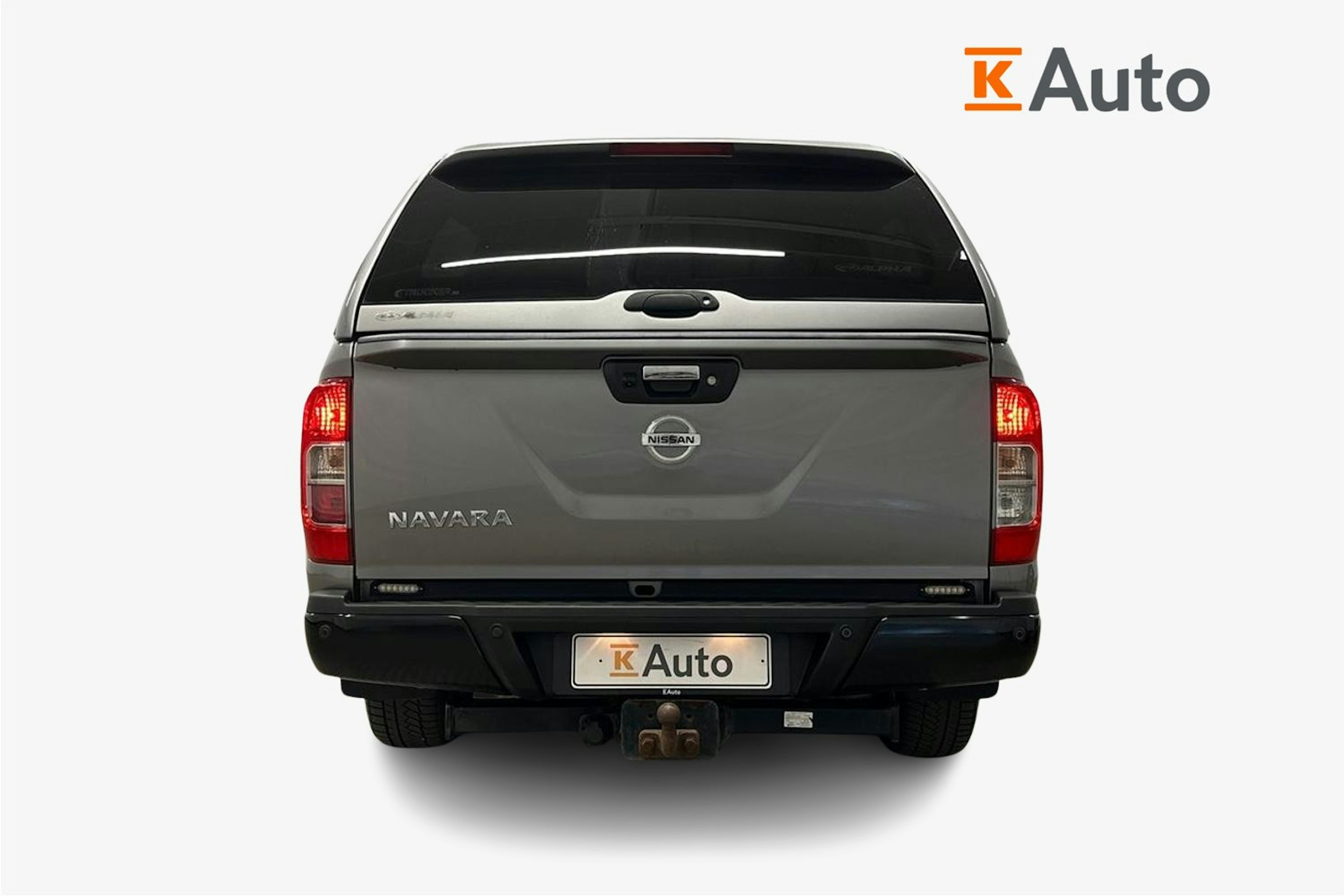 harmaa Nissan Navara 2019 kuva 3.