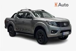 Harmaa Nissan Navara 2019 kuva 1.
