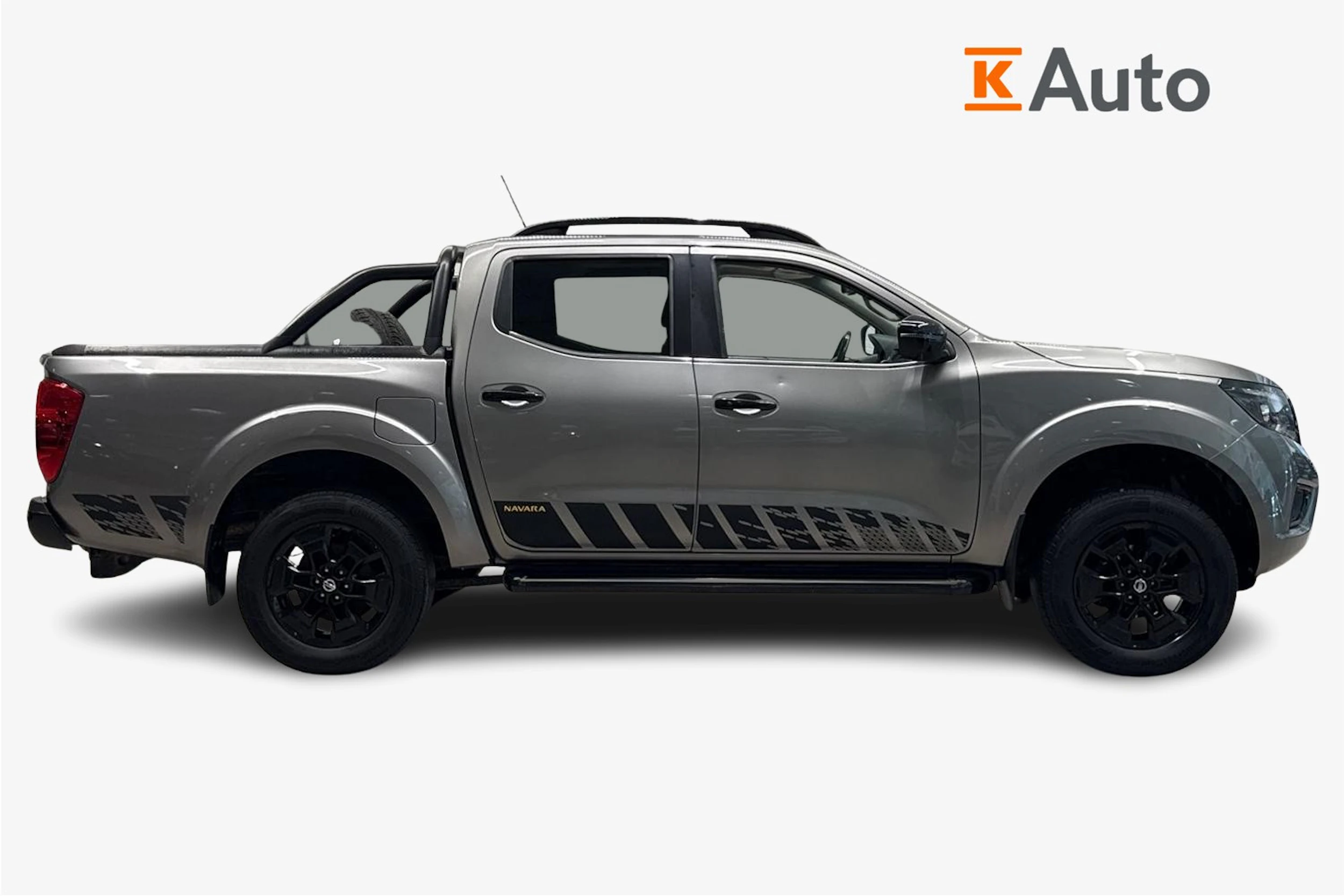Harmaa Nissan Navara 2019 kuva 7.