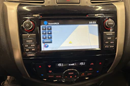 Harmaa Nissan Navara 2019 kuva 26.