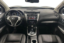 musta Nissan Navara 2020 kuva 7.