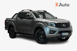 harmaa Nissan Navara 2021 kuva 1.