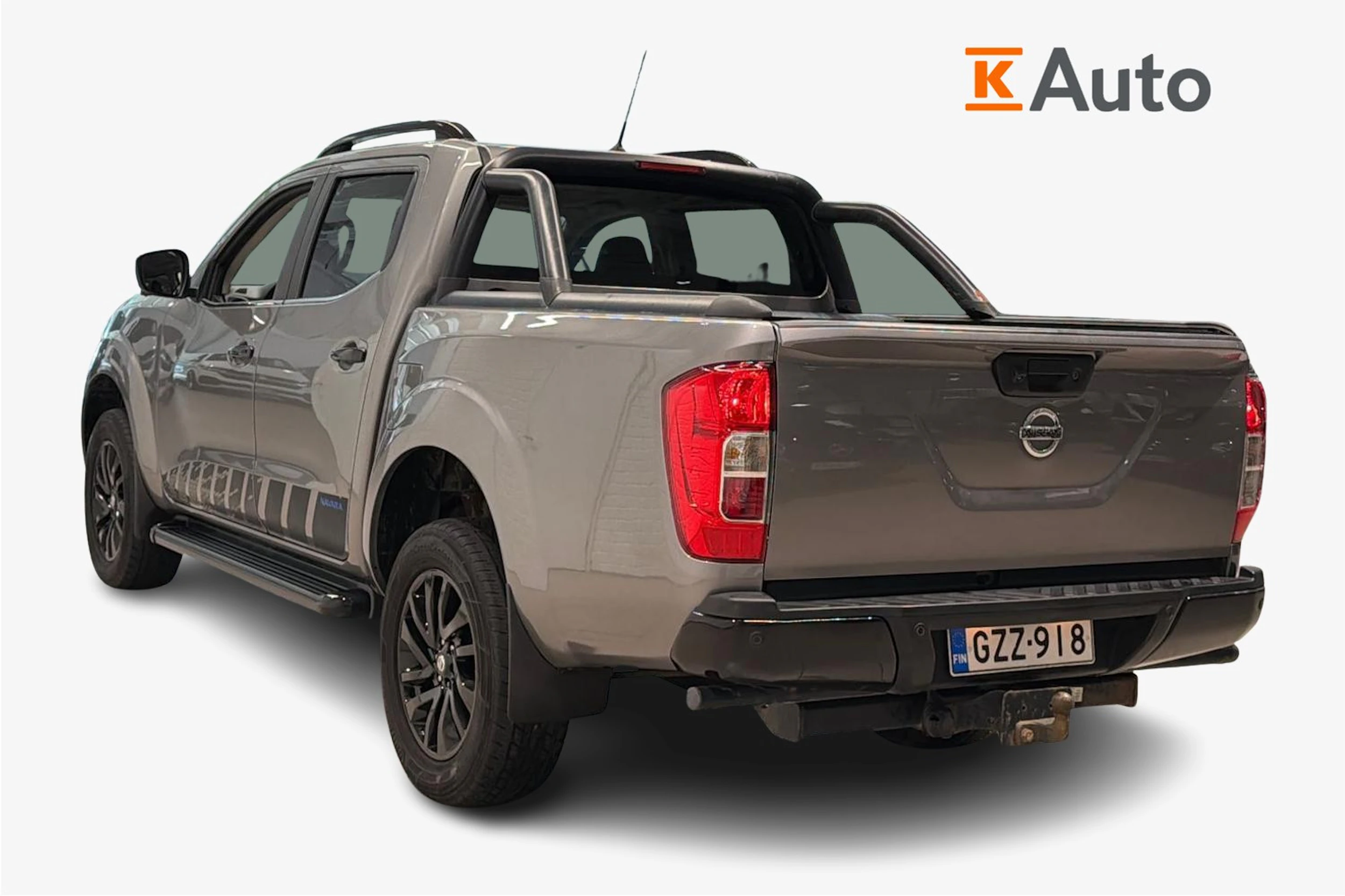 harmaa Nissan Navara 2021 kuva 3.