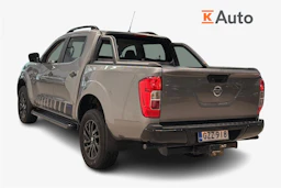 harmaa Nissan Navara 2021 kuva 3.