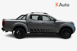 harmaa Nissan Navara 2021 kuva 7.