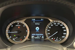 harmaa Nissan Navara 2021 kuva 22.