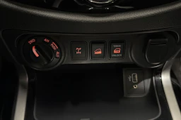 harmaa Nissan Navara 2021 kuva 25.