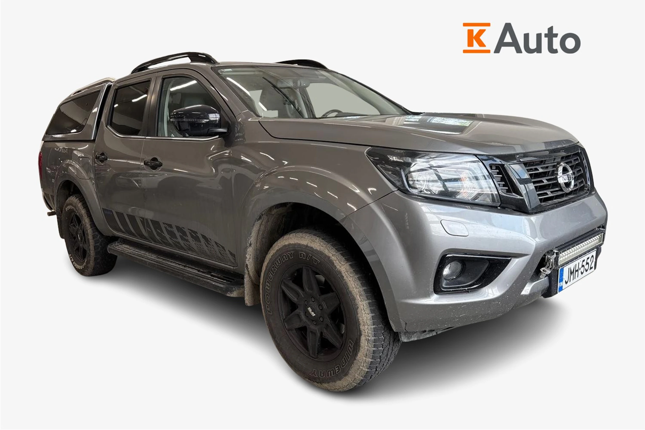 Harmaa Nissan Navara 2021 kuva 1.