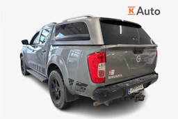 Harmaa Nissan Navara 2021 kuva 2.