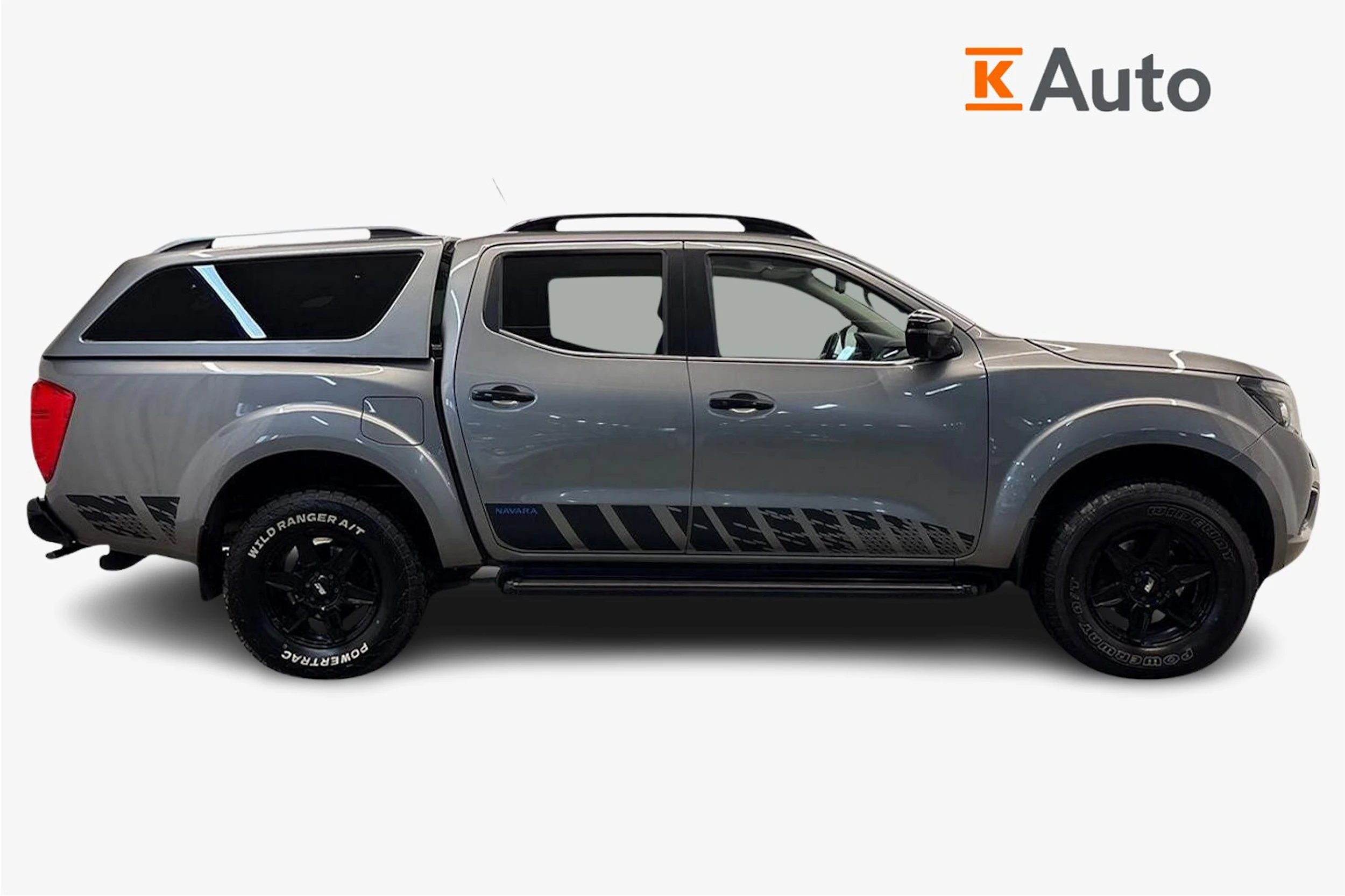 Harmaa Nissan Navara 2021 kuva 7.