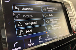 Harmaa Nissan Navara 2021 kuva 20.