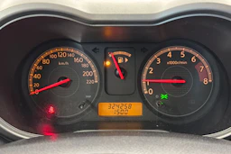 sininen Nissan Note 2006 kuva 20.