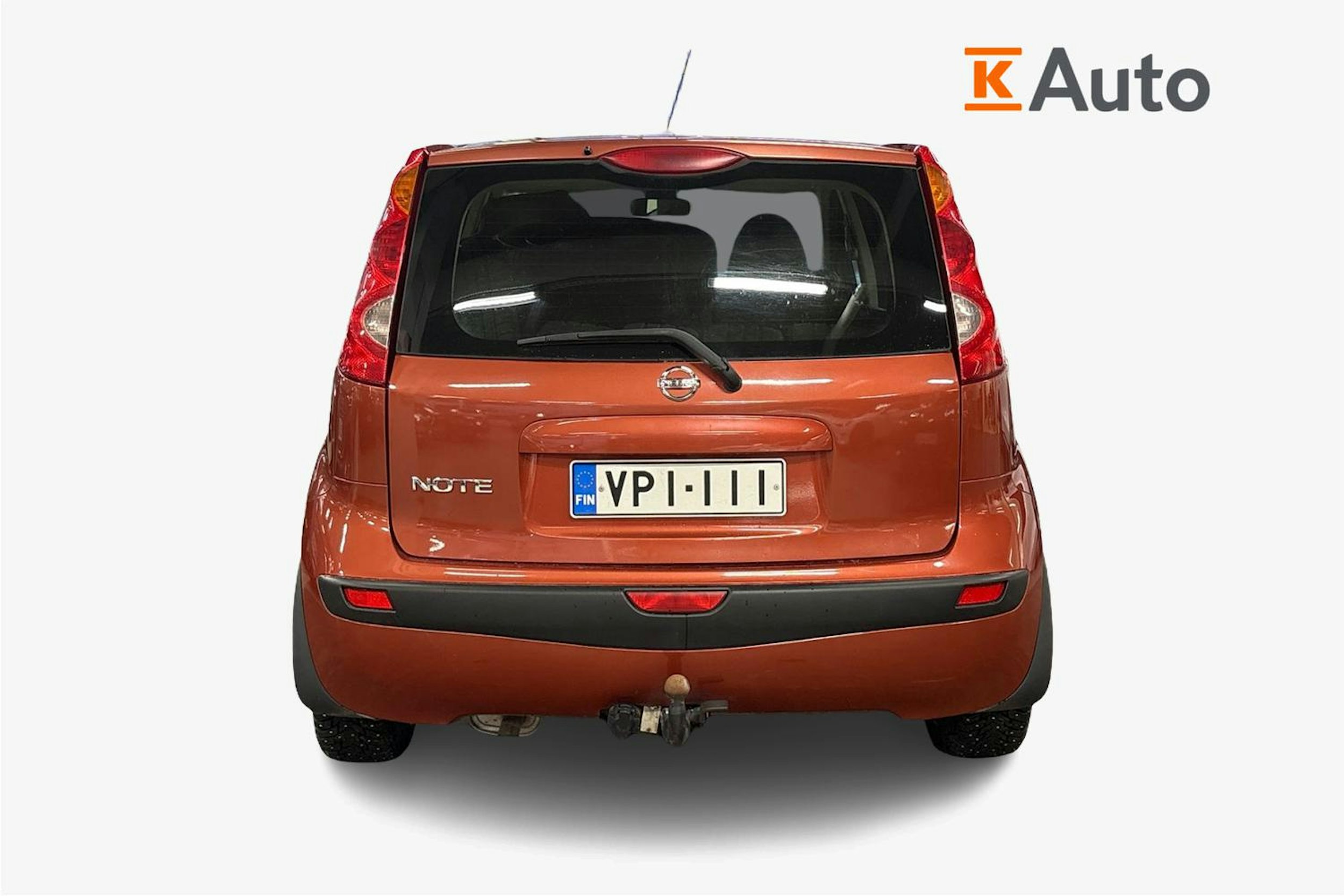 oranssi Nissan Note 2006 kuva 3.