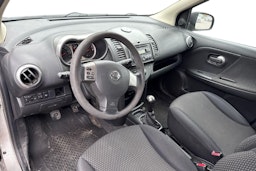 hopea Nissan Note 2006 kuva 3.