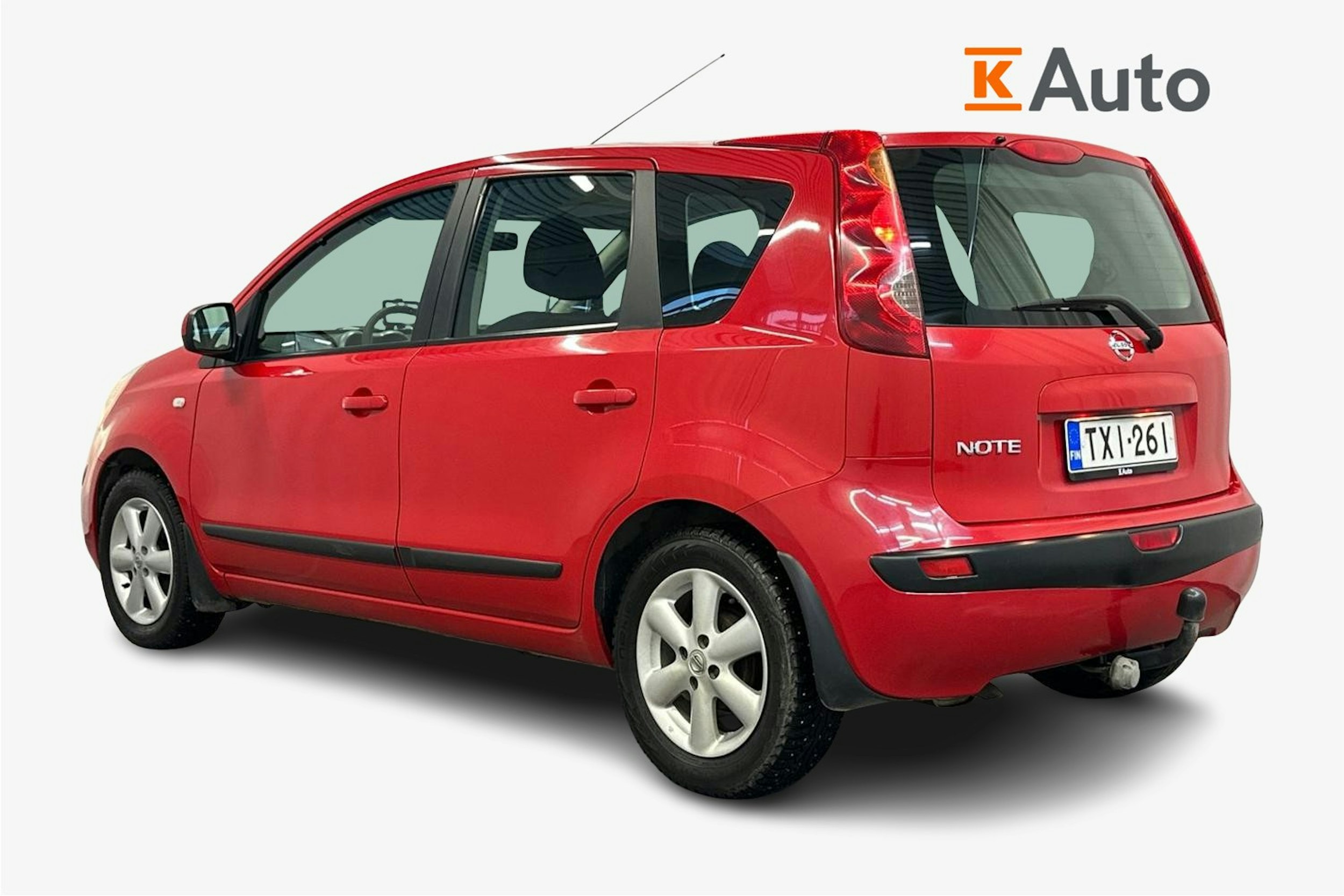 punainen Nissan Note 2007 kuva 2.