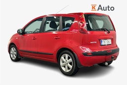 punainen Nissan Note 2007 kuva 2.