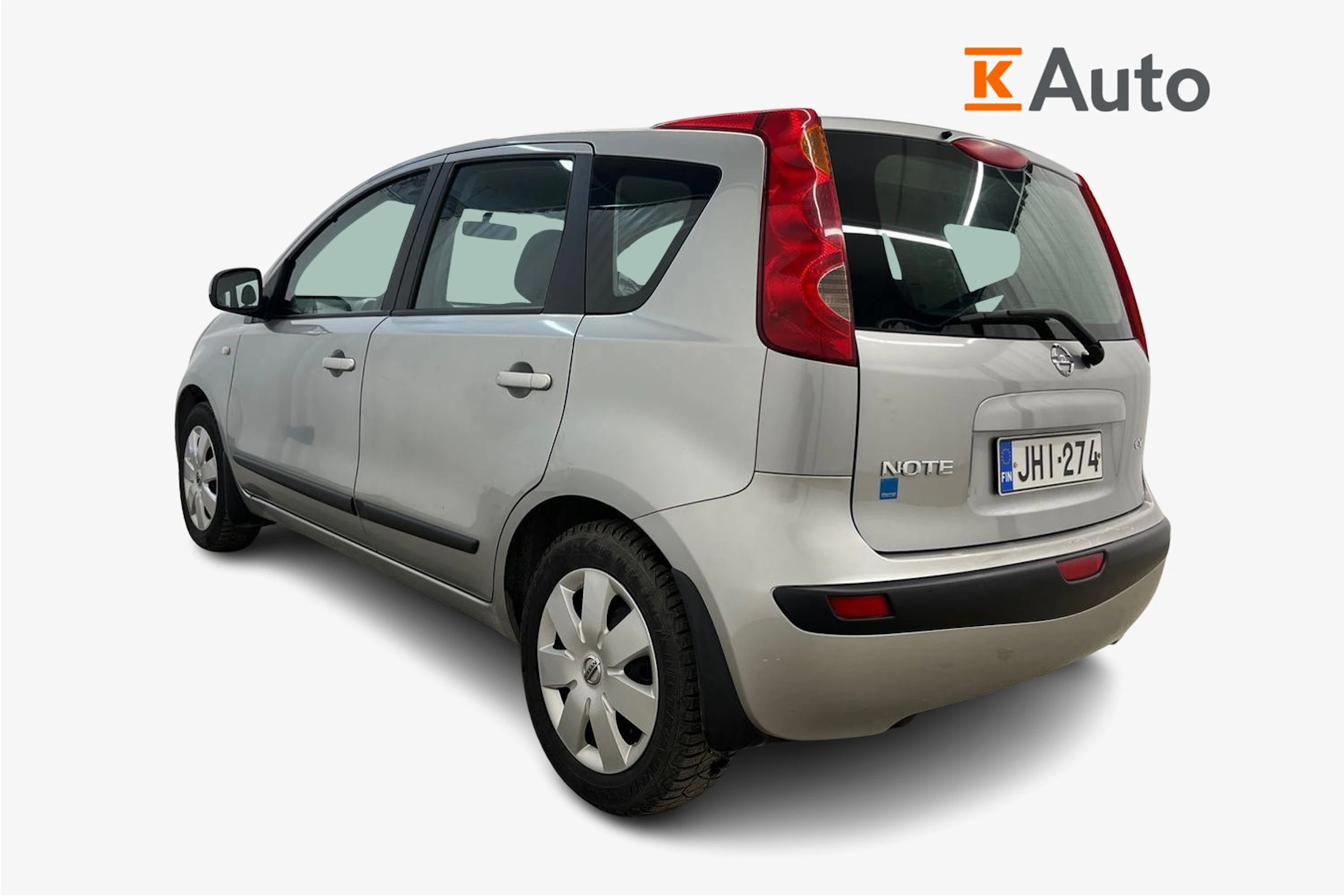 Hopea Nissan Note 2008 kuva 2.