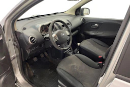 Hopea Nissan Note 2008 kuva 6.