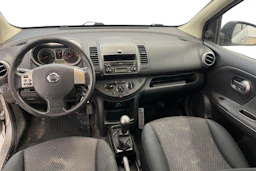 Hopea Nissan Note 2008 kuva 7.