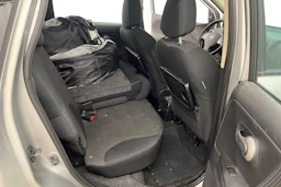 Hopea Nissan Note 2008 kuva 8.