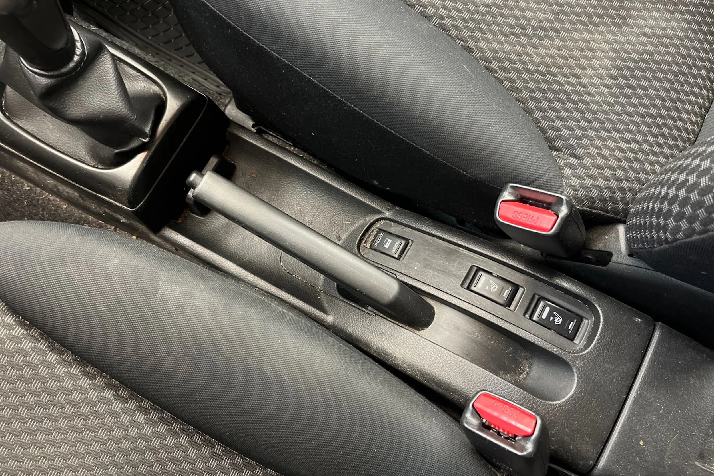 Hopea Nissan Note 2008 kuva 16.