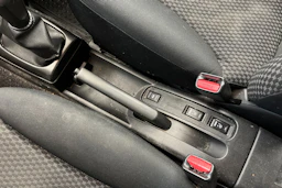 Hopea Nissan Note 2008 kuva 16.