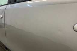 Hopea Nissan Note 2008 kuva 26.