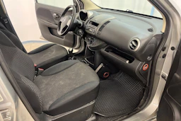 Hopea Nissan Note 2008 kuva 31.