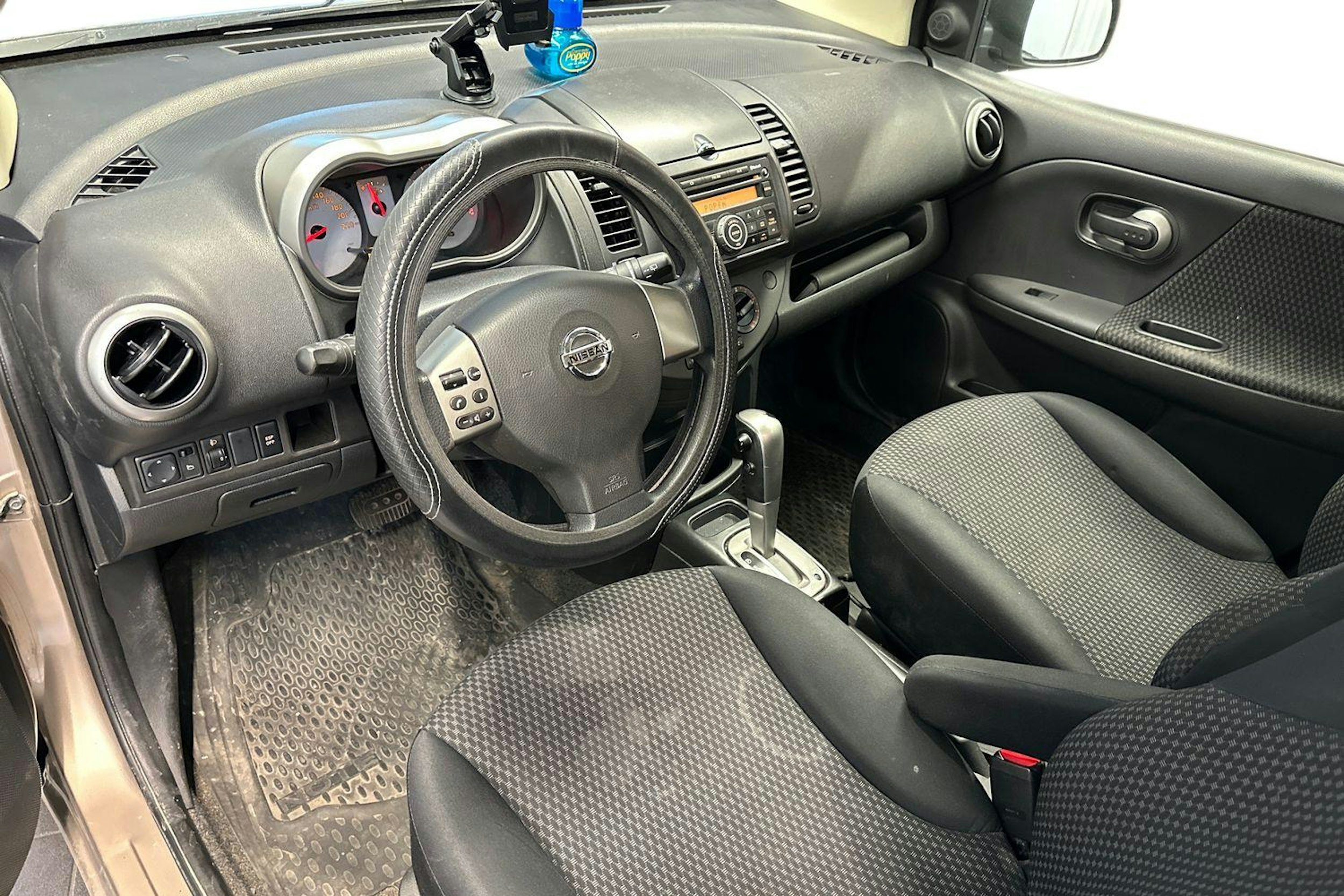 ruskea (beige) Nissan Note 2008 kuva 3.