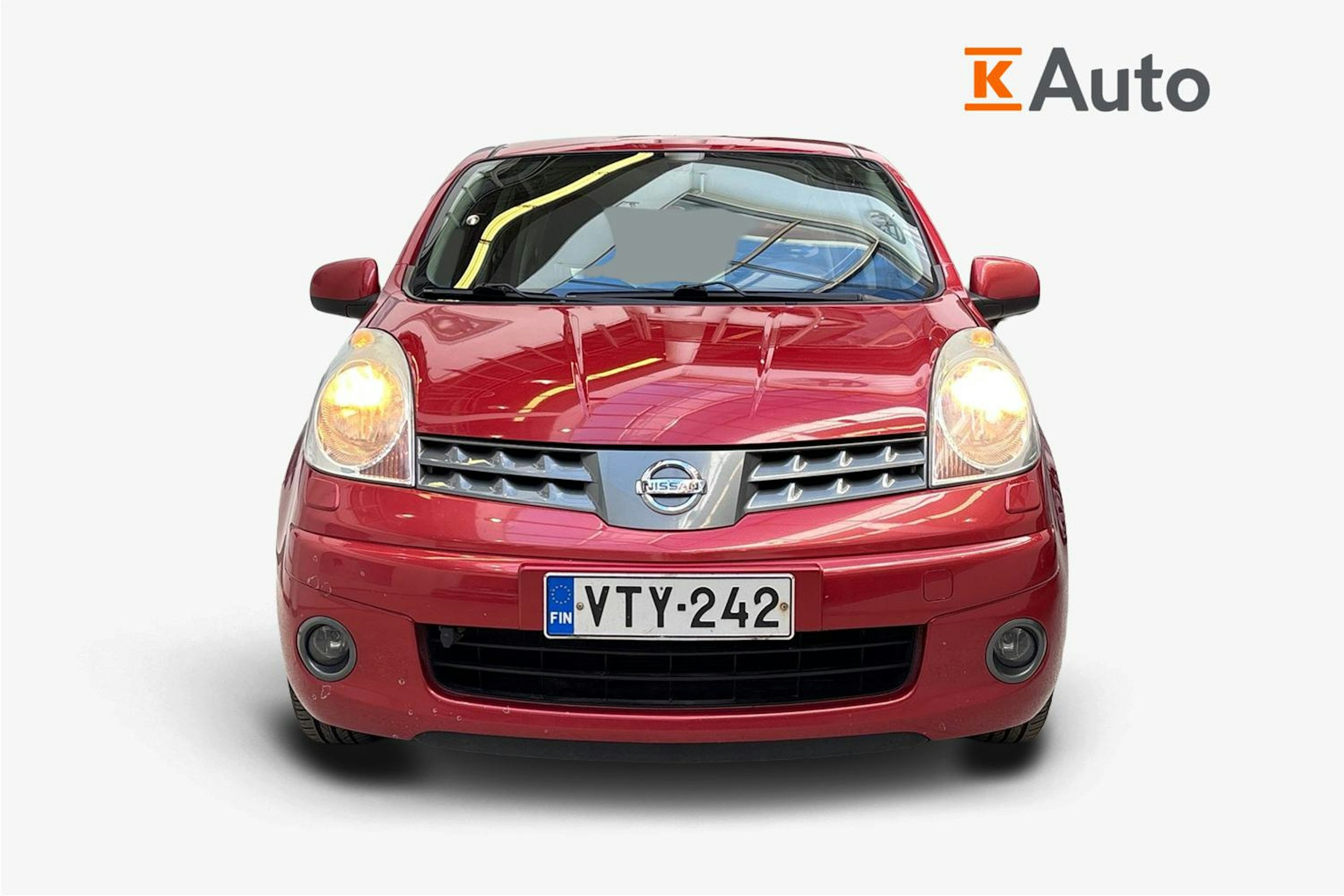 punainen Nissan Note 2008 kuva 5.