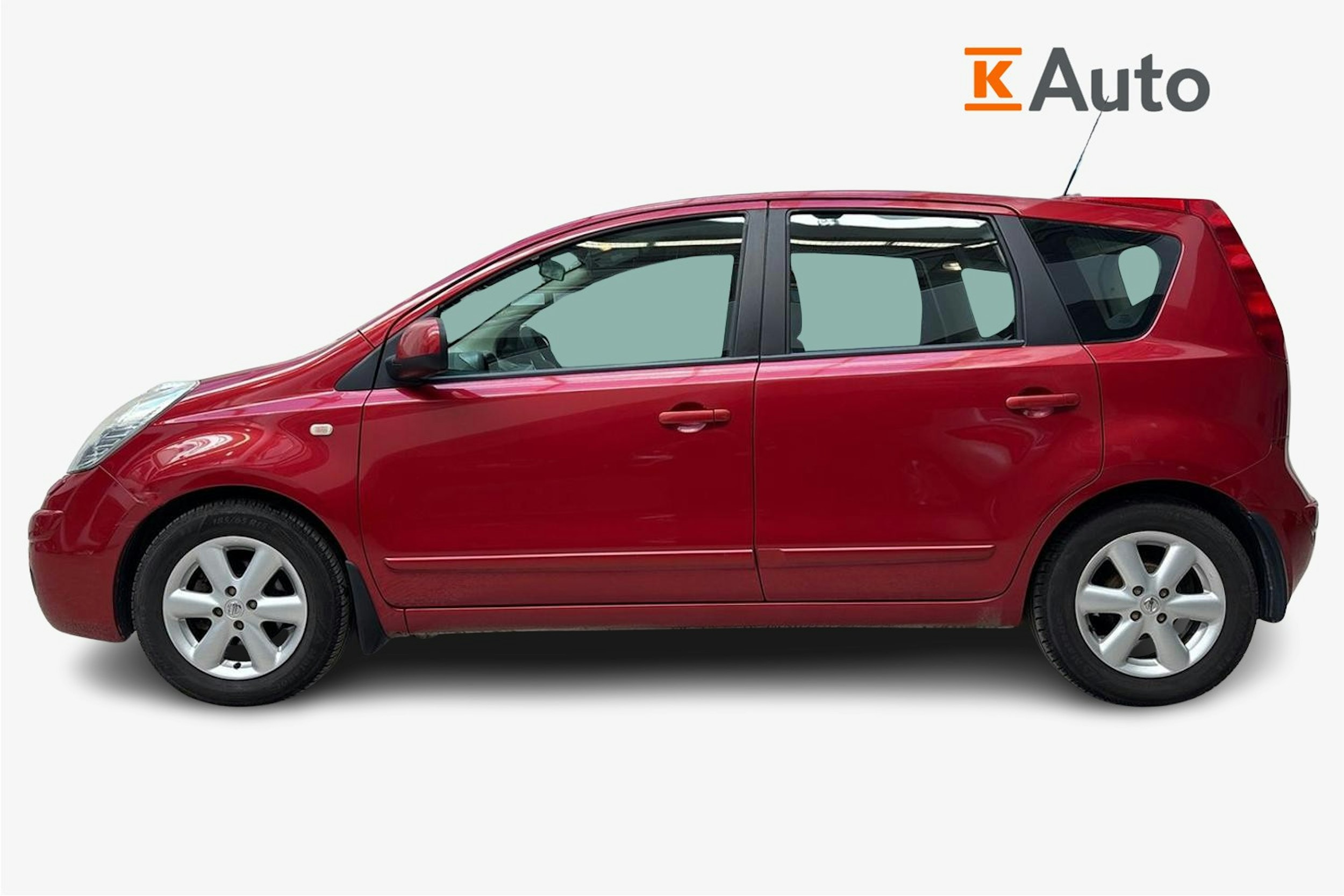 punainen Nissan Note 2008 kuva 6.