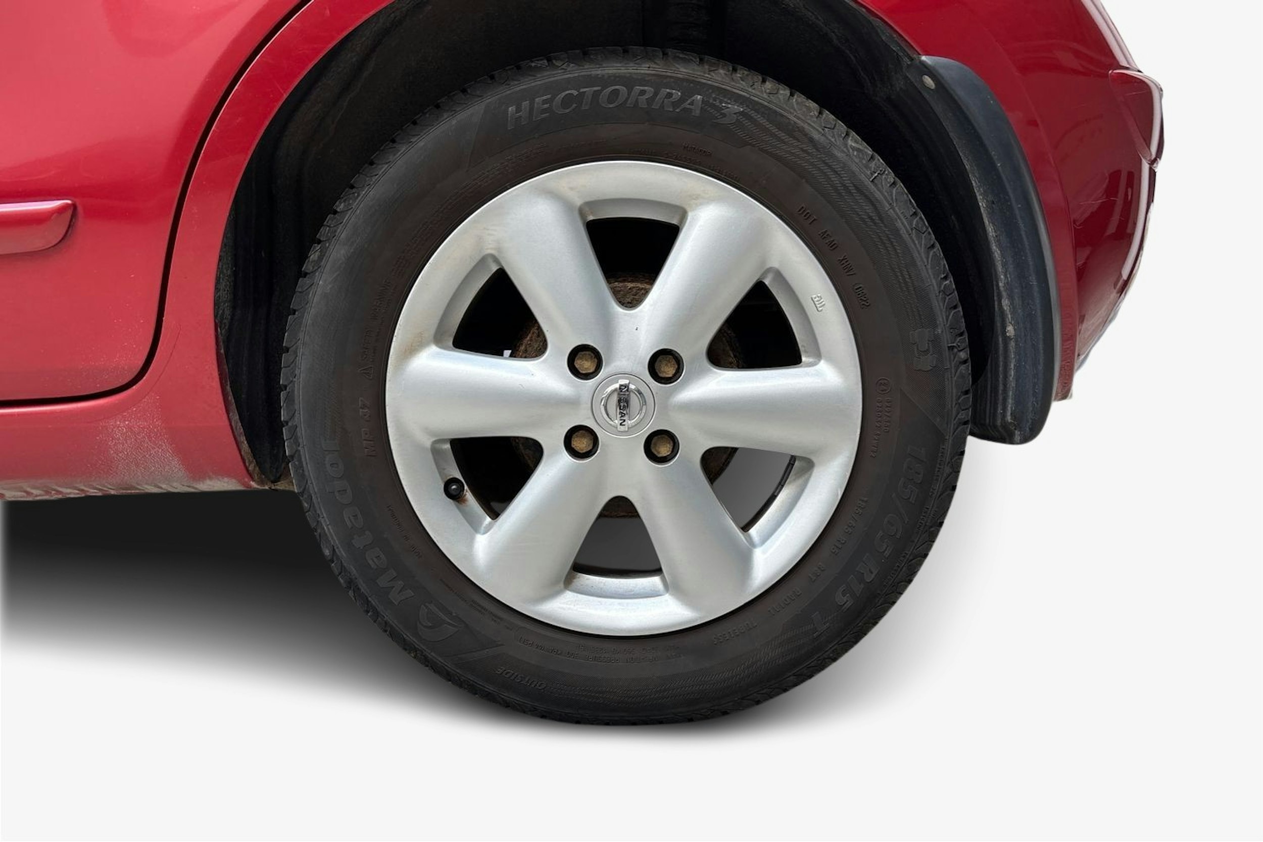 punainen Nissan Note 2008 kuva 11.
