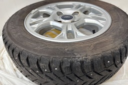 punainen Nissan Note 2008 kuva 16.