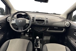 sininen Nissan Note 2009 kuva 9.