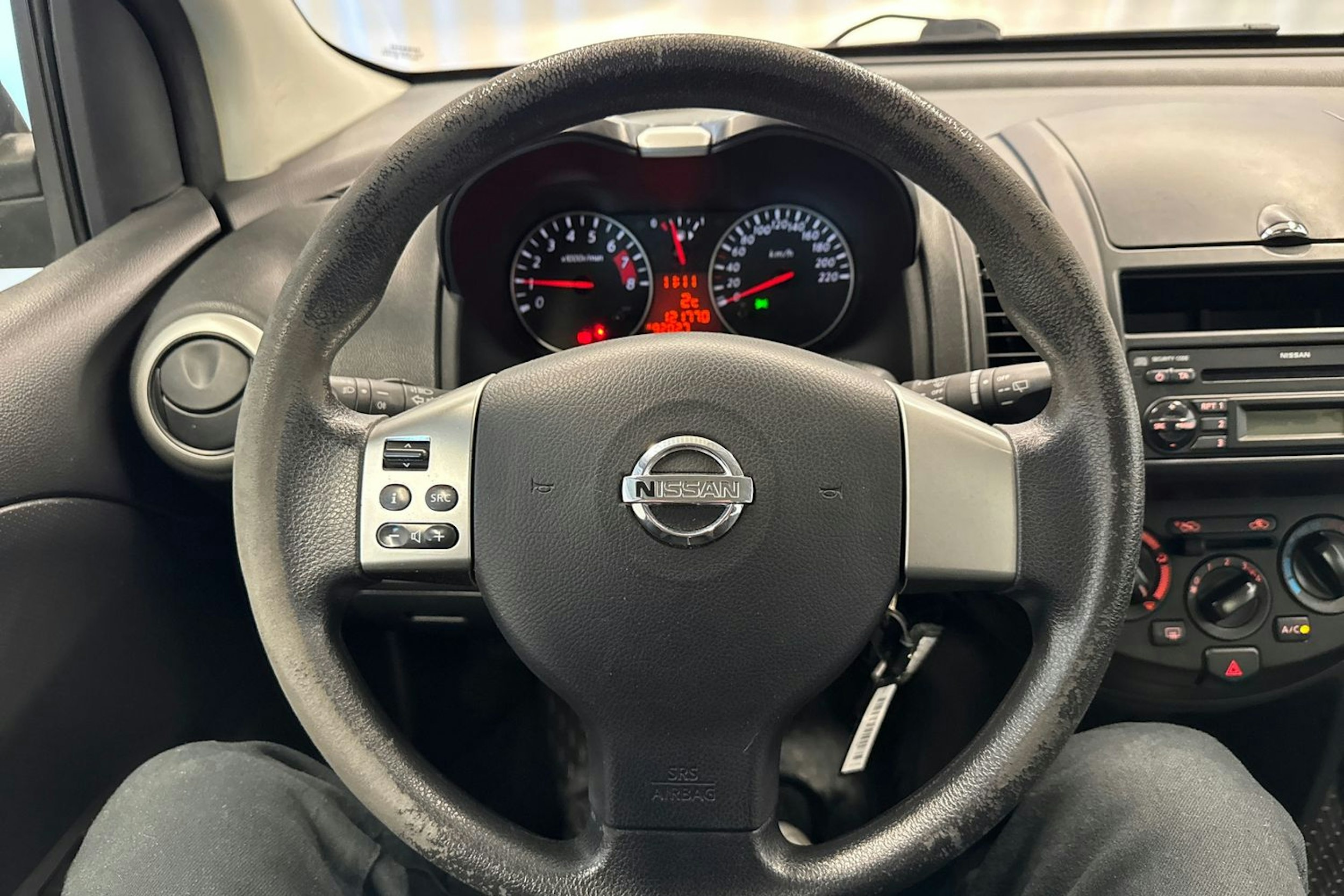 sininen Nissan Note 2009 kuva 14.