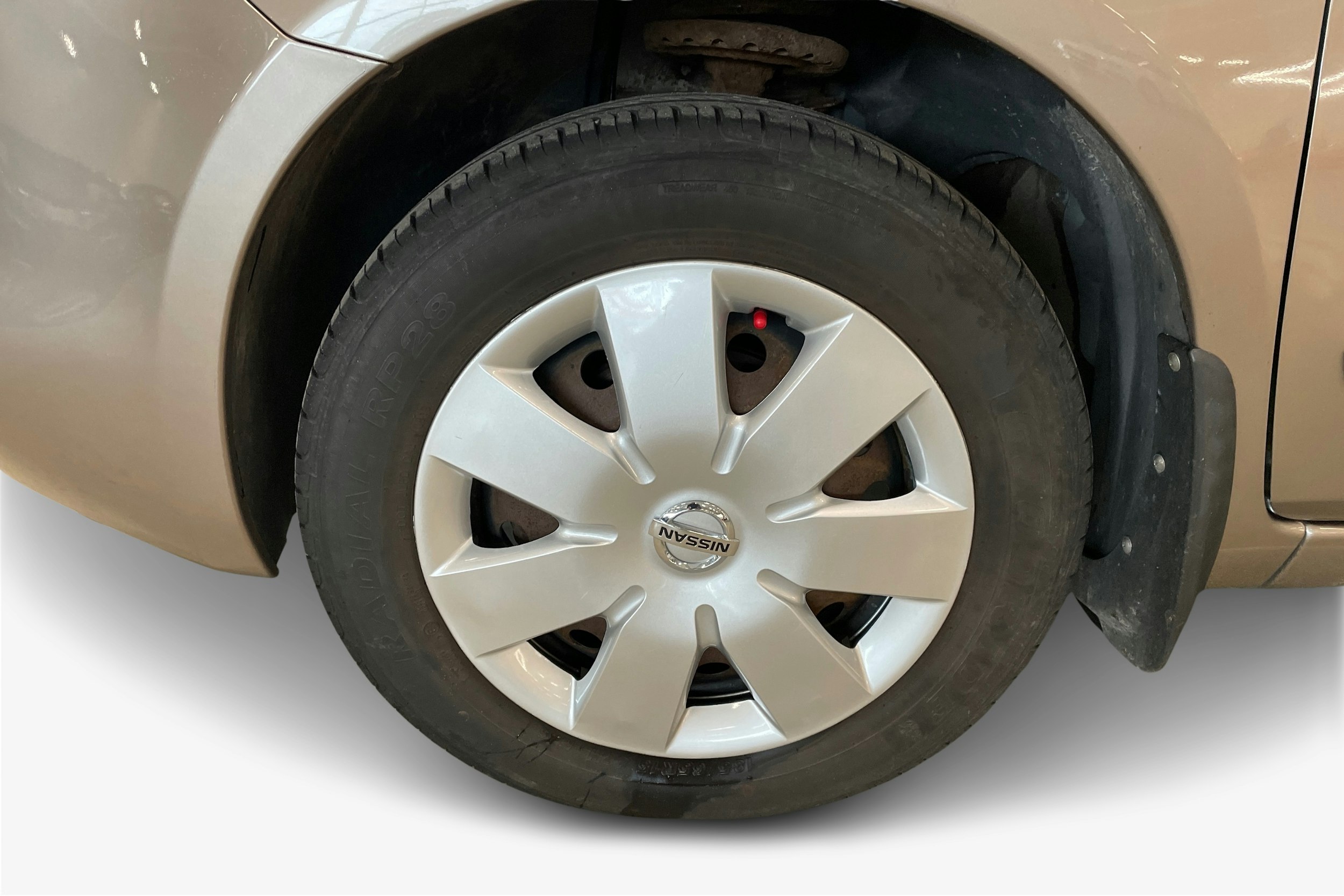 ruskea (beige) Nissan Note 2010 kuva 11.