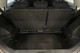 Ruskea (beige) Nissan Note 2011 kuva 19.