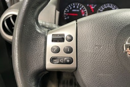 musta Nissan Note 2013 kuva 17.