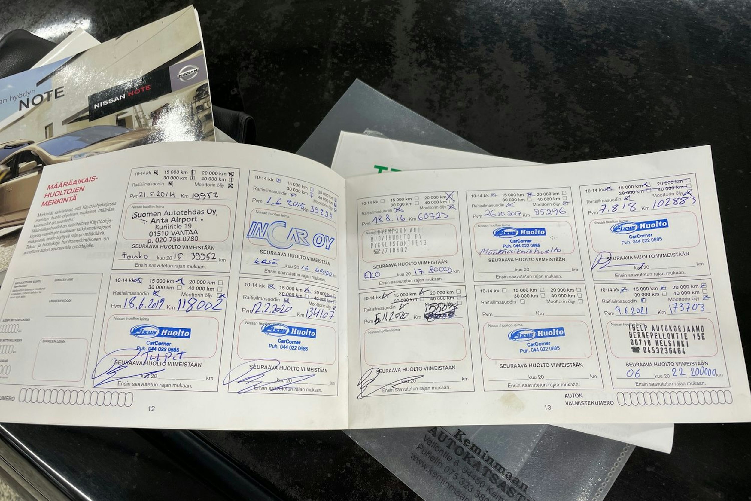 musta Nissan Note 2013 kuva 23.