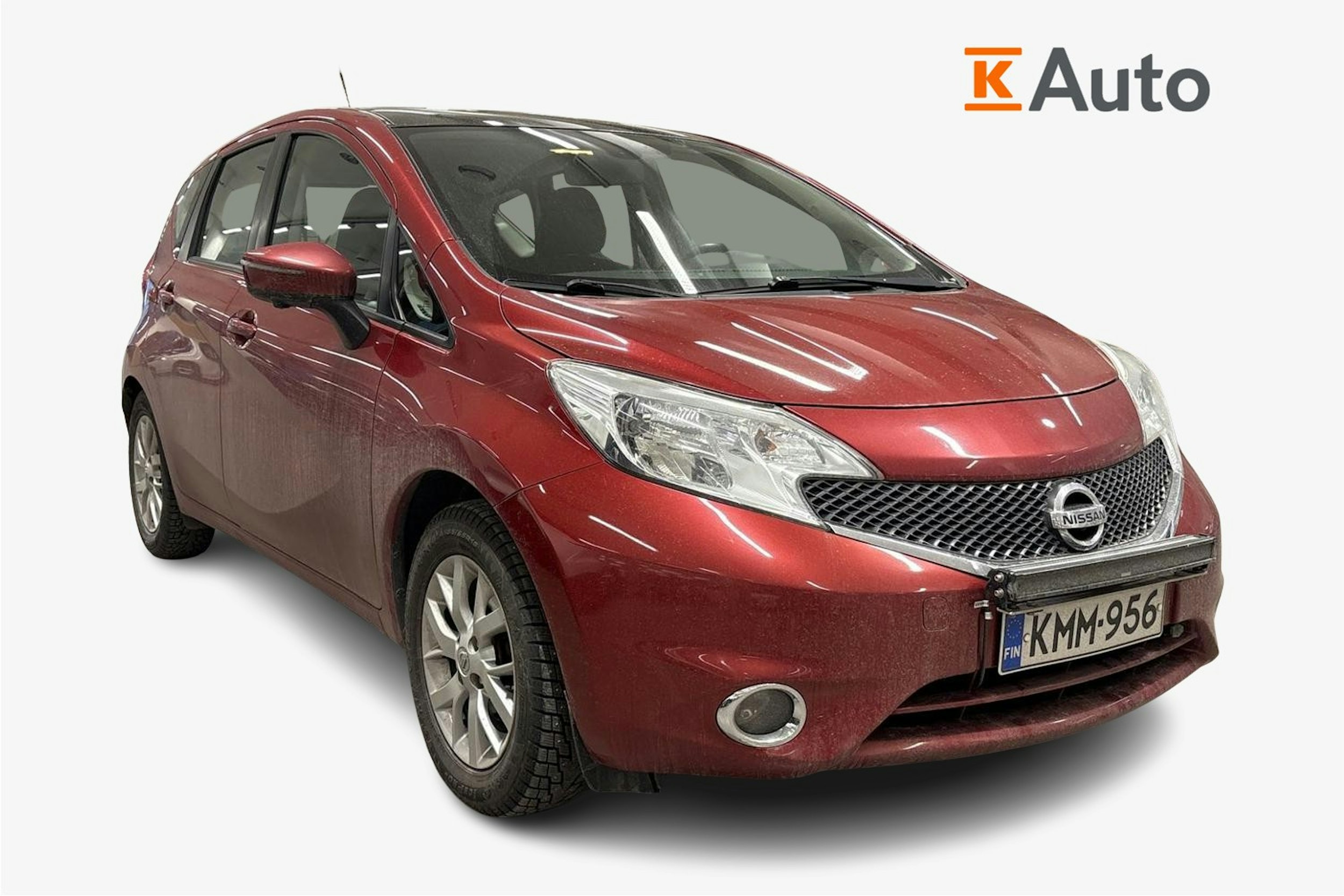 Punainen Nissan Note 2013 kuva 1.