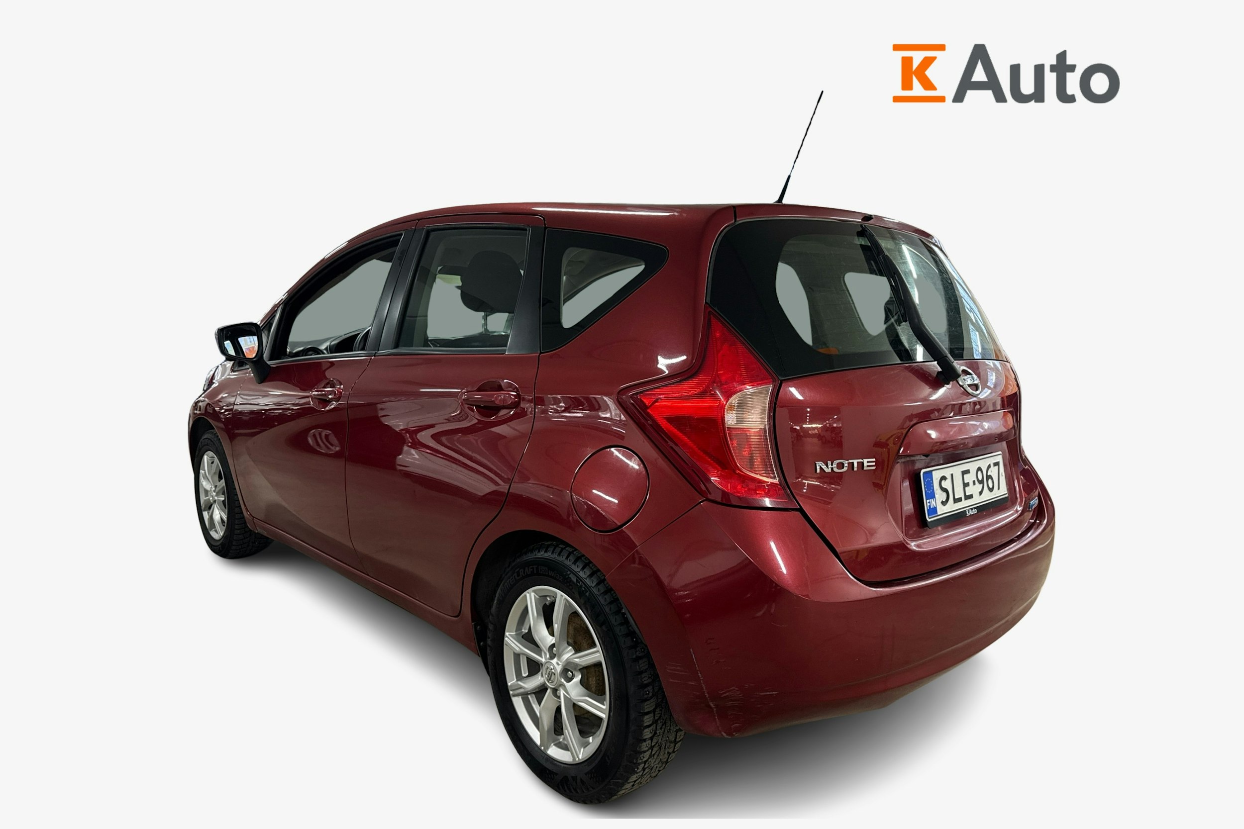 Punainen Nissan Note 2014 kuva 2.