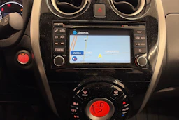Harmaa Nissan Note 2015 kuva 16.