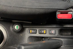 Harmaa Nissan Note 2015 kuva 20.