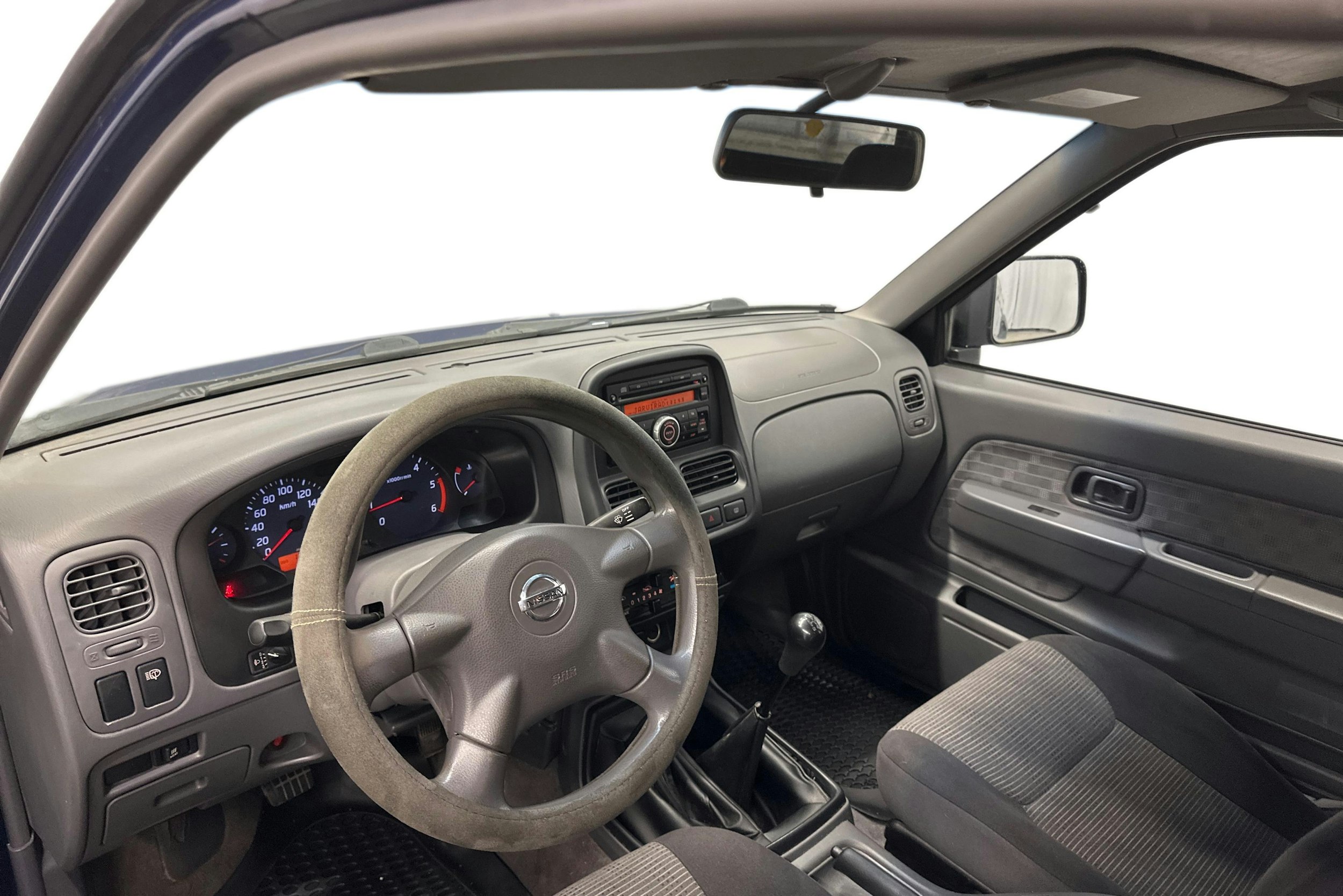 sininen Nissan NP300 2011 kuva 7.