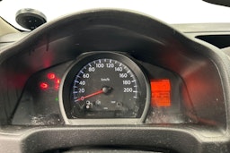 valkoinen Nissan NV200 2011 kuva 7.