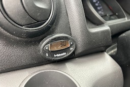 valkoinen Nissan NV200 2011 kuva 18.