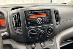 valkoinen Nissan NV200 2011 kuva 19.