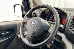 sininen Nissan NV200 2012 kuva 14.