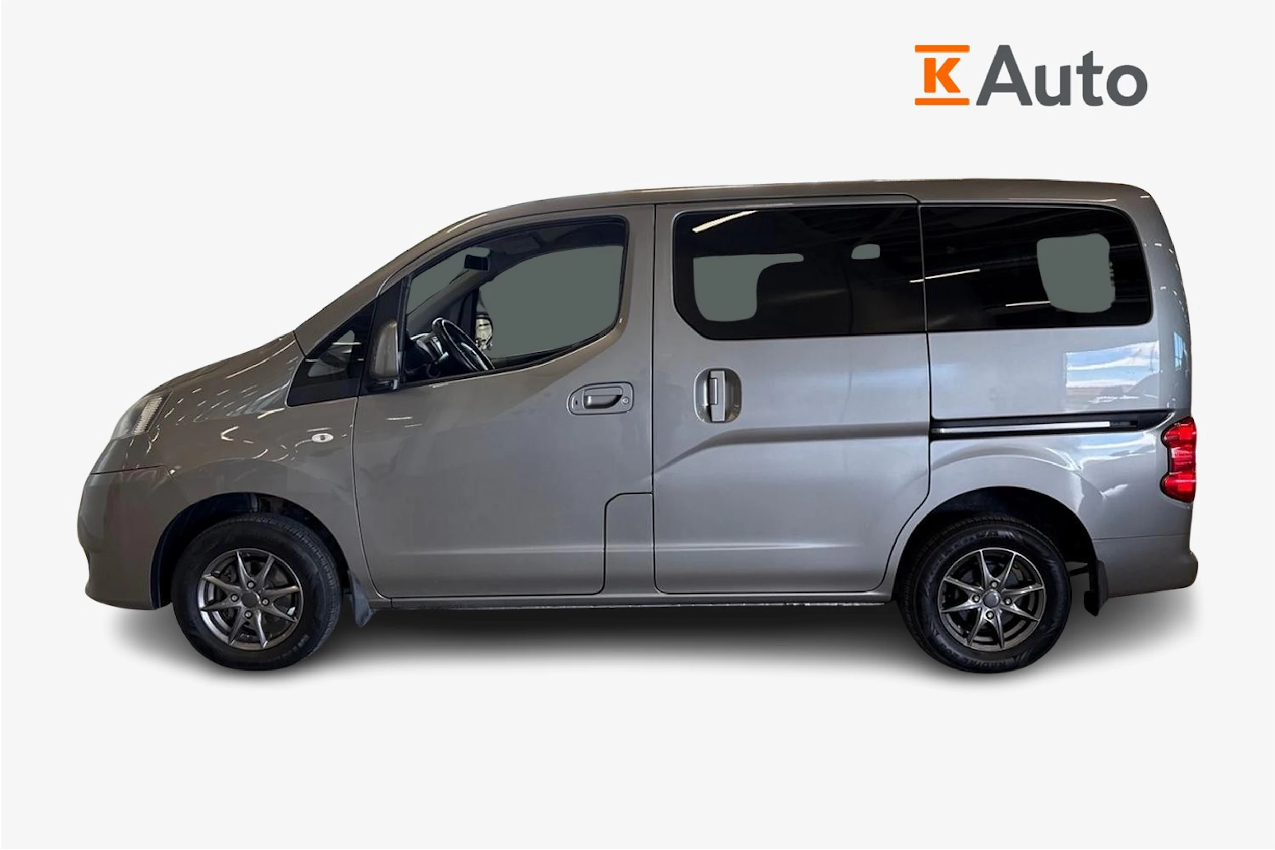 harmaa Nissan NV200 2013 kuva 5.